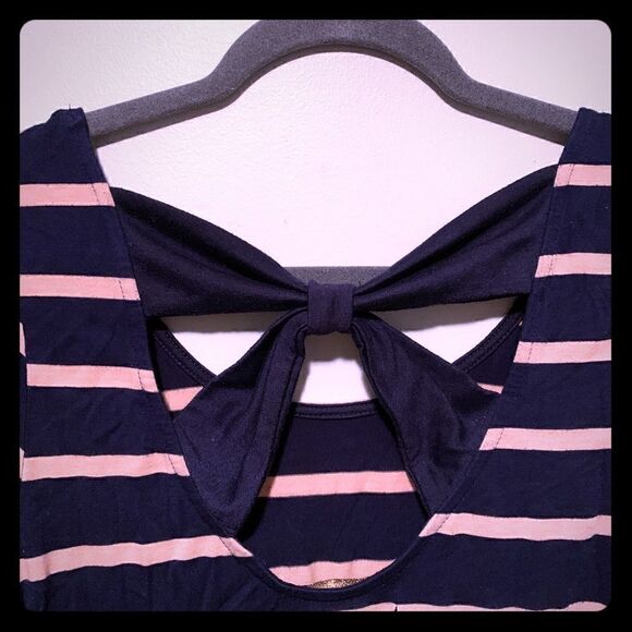 Monteau open back T - Picture 4 of 5